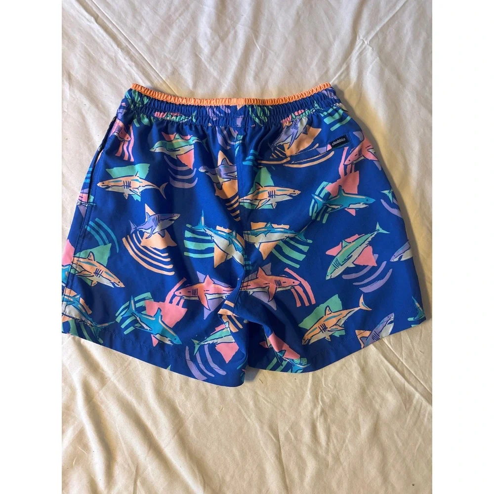 Chubbies Swim Trunks Mens Small Blue Shark Graphic 5.5 Inseam Shorts
